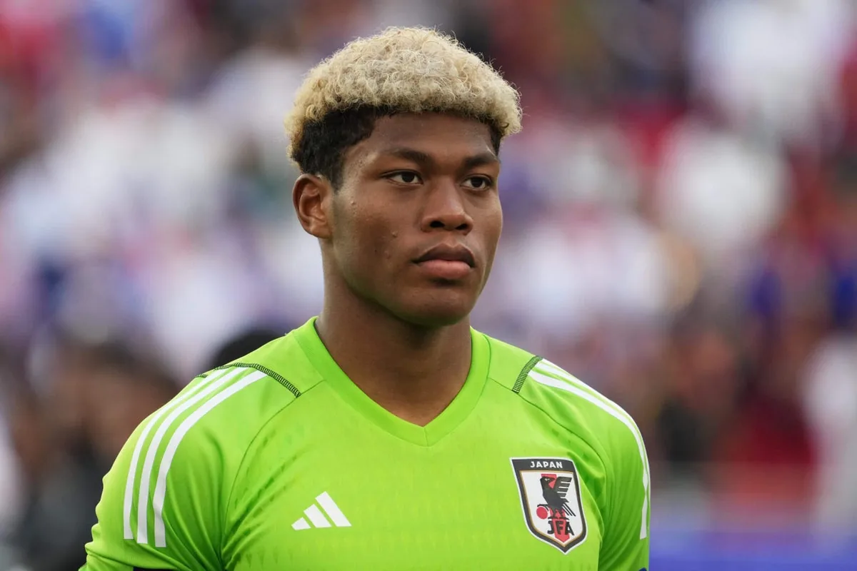 Villa close in on Suzuki with Martinez future in doubt